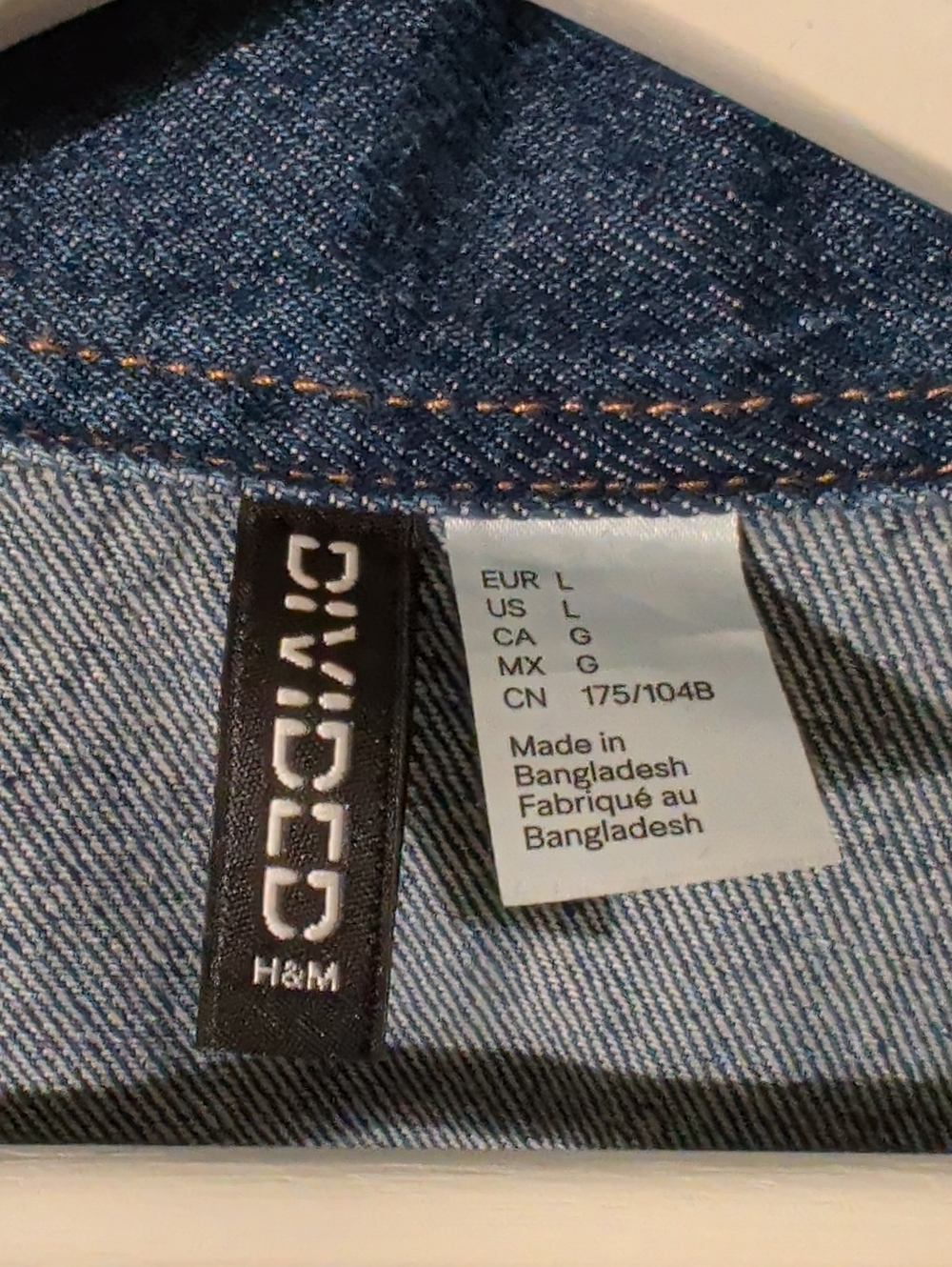 H&M denim tie-front jacket - size large - Picture 2 of 8